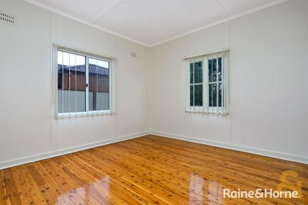 Air Conditioned Home - Photo 3