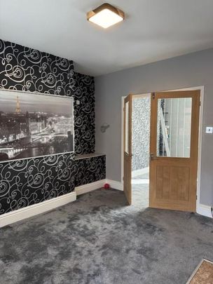 3 bedroom terraced house to rent - Photo 1