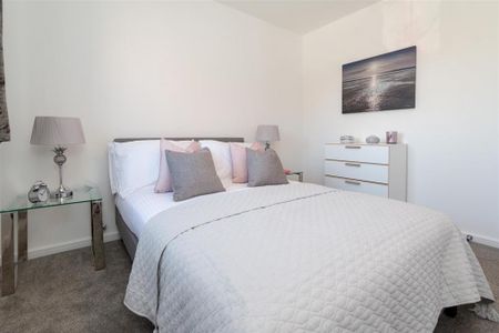 3 bedroom detached house to rent - Photo 3