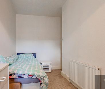 2 bed terraced house to rent in Albert Street, Elland - Photo 4