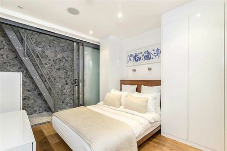 Atherstone Mews, South Kensington, SW7 - Photo 3