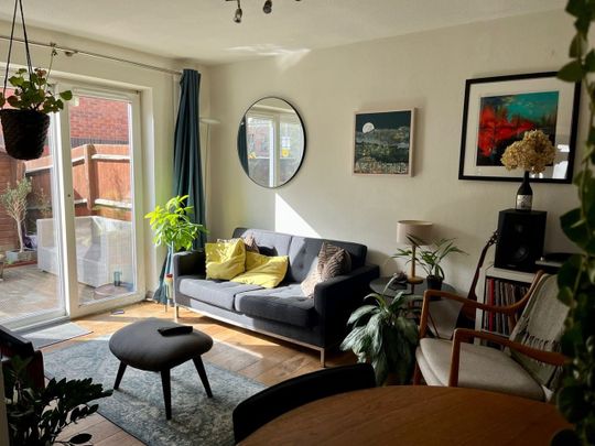 1 Bed Terraced House, Portland Road, N15 - Photo 1