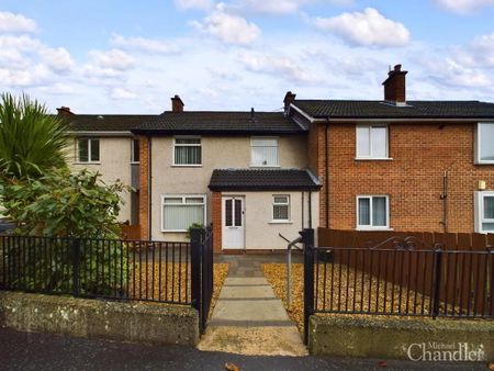 12 Belvoir Crescent, Belfast, BT8 7EJ - Photo 2