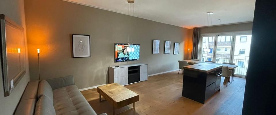 Luxuriöse 2-Zi 77m² im exklusiven Wohnquartier in Schöneberg - Foto 1