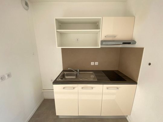 Hopitaux-Facultés - T1 - 31,31m² - Photo 1