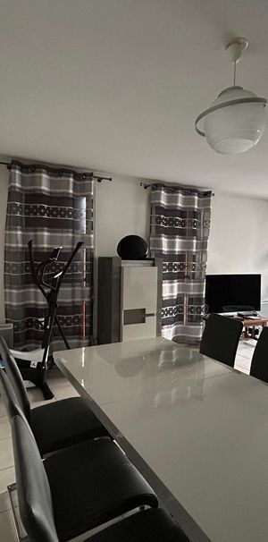 Location Appartement 3 pièces 64m² ST ETIENNE 42000 - Photo 1