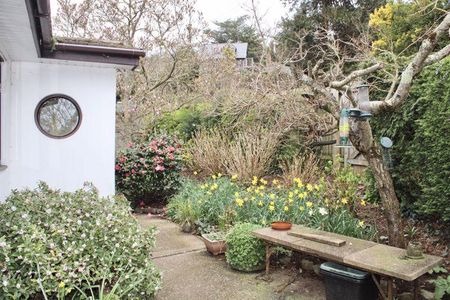 2 bedroom bungalow to rent - Photo 5