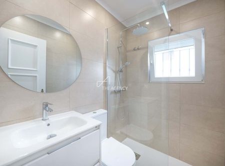 Cascais, Lisbon 2645-038 - Photo 5