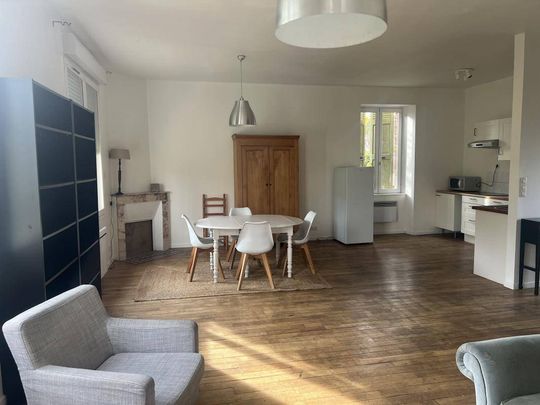 Location maison individuelle 4 pièces 88 m² à Villefranche-de-Rouergue (12200) - Photo 1