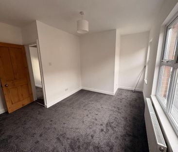 2 bedroom property to rent - Photo 4