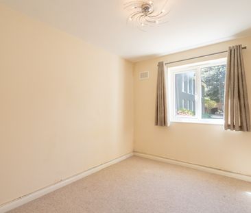 2 bedroom apartment to rent The Hornet, Chichester, PO19 - Photo 3