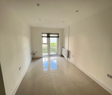 Modern 2-Bedroom, 2-Bathroom Student Apartment in Portswood, Southa... - Photo 6