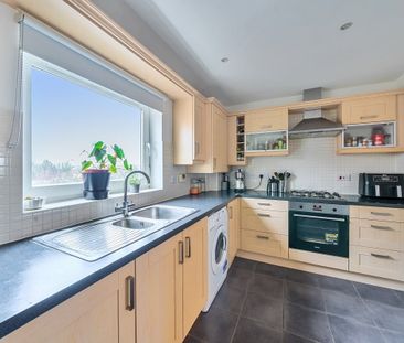 2 bedroom apartment to rent - Photo 2