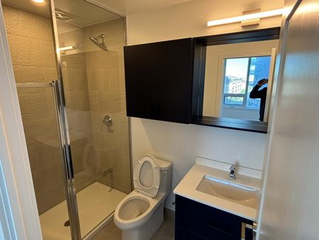 For Lease - 5081 Hurontario Street Unit# 402, Mississauga, Ontario - Photo 3