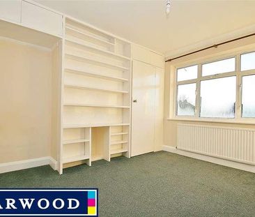 Hayes, UB3 - Photo 1