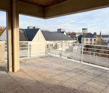 T4 de 86 m² – refait à neuf avec terrasse - Photo 5