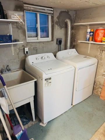 For Lease - 165 Torrens Avenue Unit# Basement, Toronto, Ontario - Photo 2