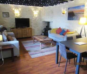 3 bedroom character property to rent - Photo 4