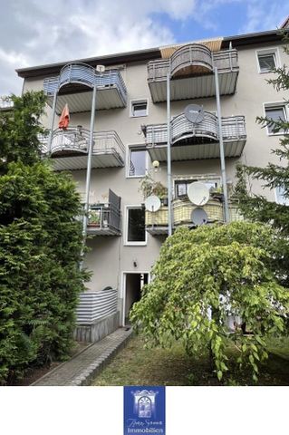 Perfekte Wohnung mit WohlfÃ¼hlcharakter, schÃ¶nem Balkon und Tageslichtbad! - Photo 2