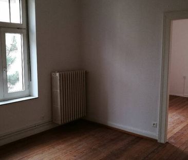 A LOUER 2 PIECES AVEC CUISINE EQUIPEE A 5 MINUTES DE LA GARE - Photo 5