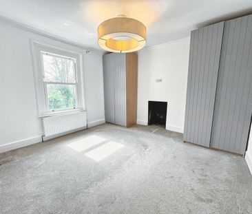 4 bedroom detached house to rent - Photo 3