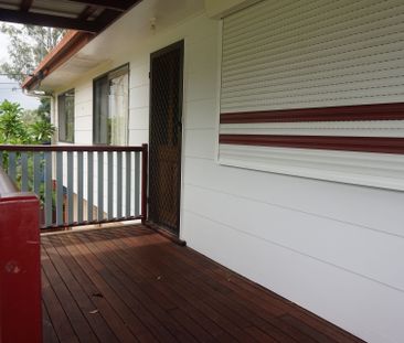 LARGE BLOCK WITH GREAT LOCATION - Photo 4