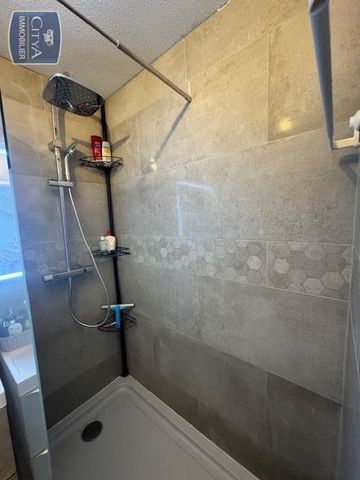 Location Appartement 2 pièces 47m² SOMAIN 59490 - Photo 5