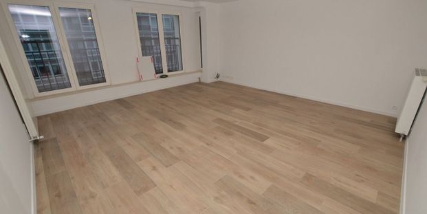 Appartement te huur in Oostende voor € 900 met 2 slaapkamers - Foto 1