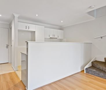 10 Quealy Street, Casey ACT 2913 - House For Rent | Domain - Photo 6