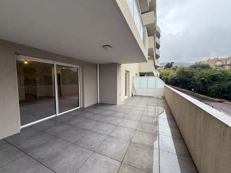 À louer : Appartement T3 lumineux à Bastia - Photo 5