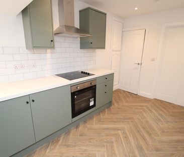 House - Terraced For Rent Mountain Ash Road, Mountain Ash - Photo 5