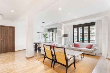 Flat for rent in San Francesc (Valencia) - Photo 4