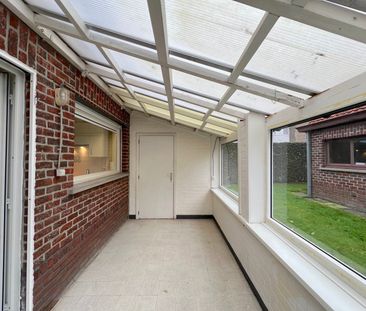 Vrijstaande woning met drie slaapkamers, tuin en garage - Photo 6