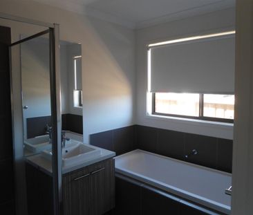 LOVELY 3 BEDROOM HOME - Photo 1