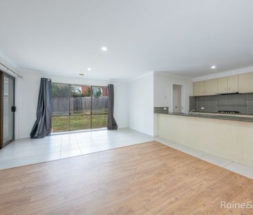 24 Baggygreen Street, Sunbury, VIC 3429 - Photo 4