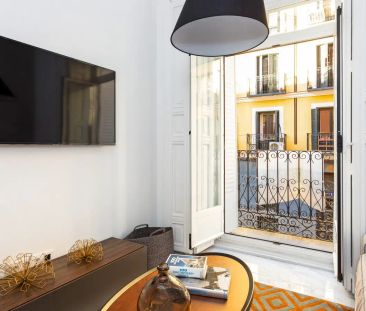 2-bedroom apartment for rent in Argüelles, perfect for professionals and families. - Photo 6