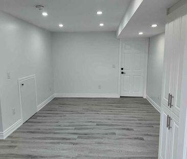 For Lease - 3 Wimbledon Court Unit# Basement, Whitby, Ontario - Photo 6