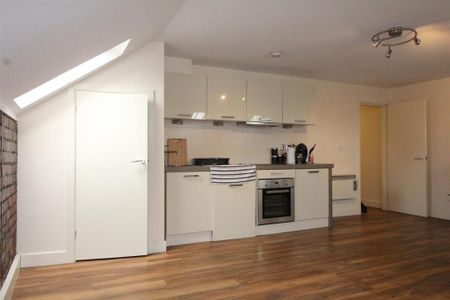1 bedroom flat to rent - Photo 5