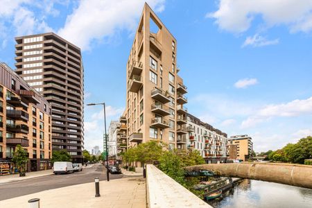 Contemporary 2two bedroom apartment in Novello House, N1 - Photo 3