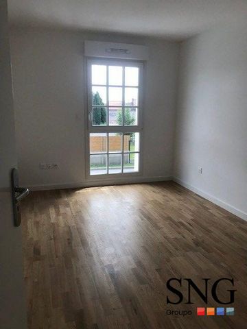 T3 AVEC PARKING - Photo 3