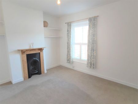 Ipswich Street, Bury St. Edmunds - Photo 3