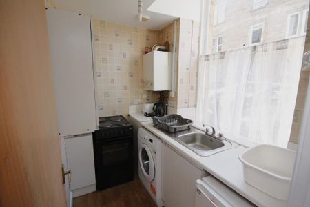 1 bedroom flat to rent - Photo 5