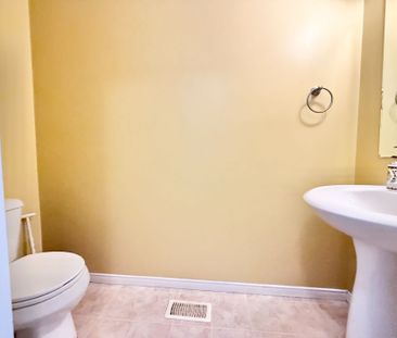 For Lease - 22 Madeleine Street, Kitchener, Ontario - Photo 6