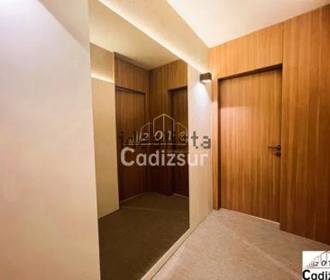 Alquiler de piso en Avenida Campo del Sur - Photo 2