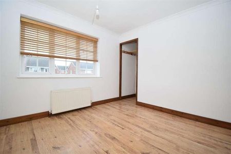 Falmouth Avenue, Normanton, WF6 - Photo 4