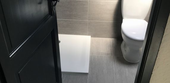 Joli studio mansardé - Photo 2