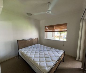 Furnished 2 Bed, 2 Bath Apartment in Resort-Style Complex - Photo 3