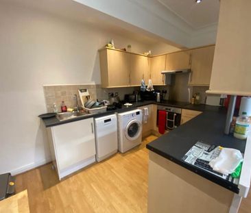 St Chads View (room 5), Headingley , Leeds - Photo 1