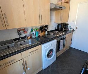 Marine Terrace, Folkestone, CT20 1PZ, Kent - Photo 3