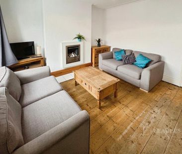 3 bedroom house to rent Eastwood Road, Sheffield, S11 - Photo 2